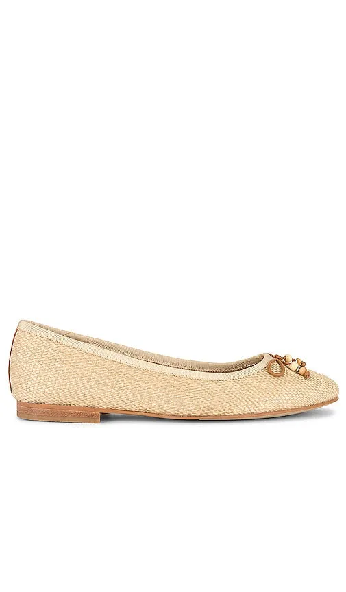 Dolce Vita Cacy Flat in Beige
