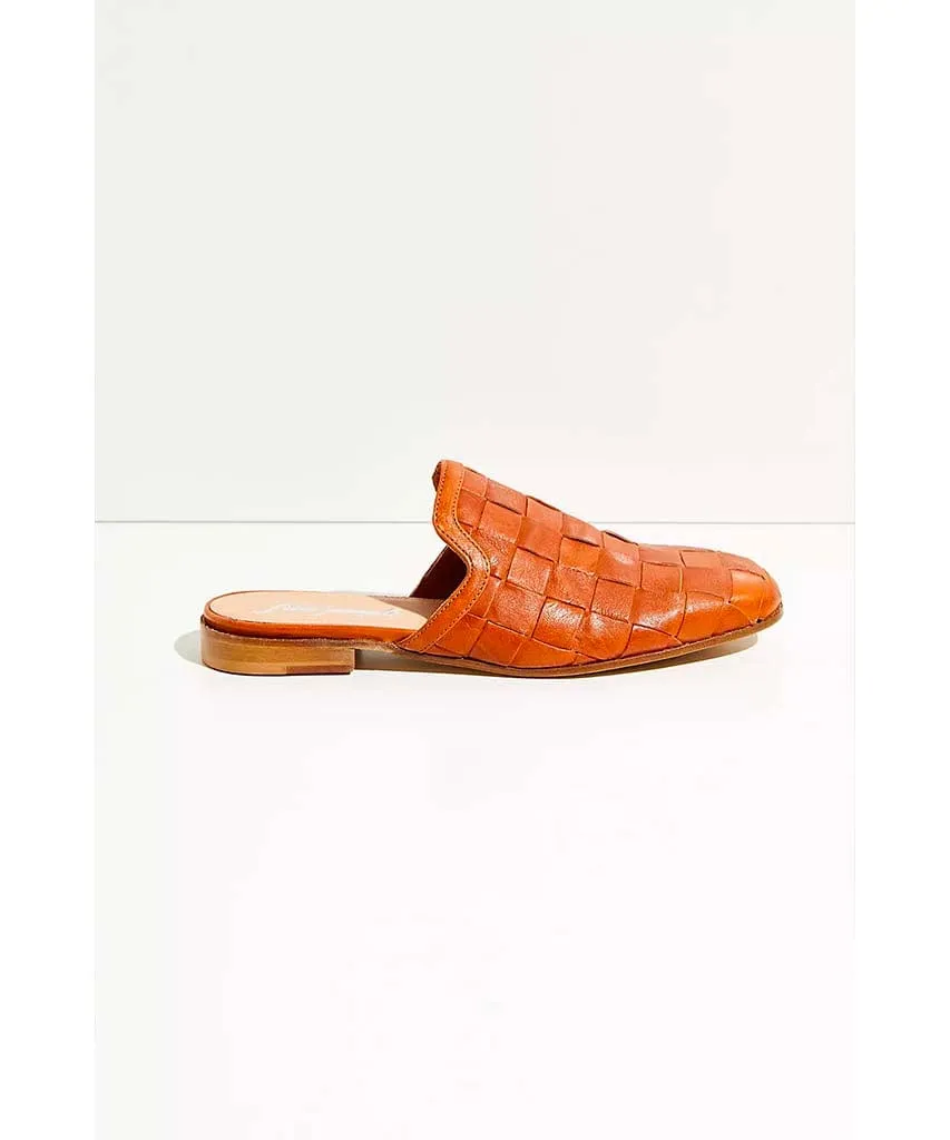 Maya Woven Slide Parker